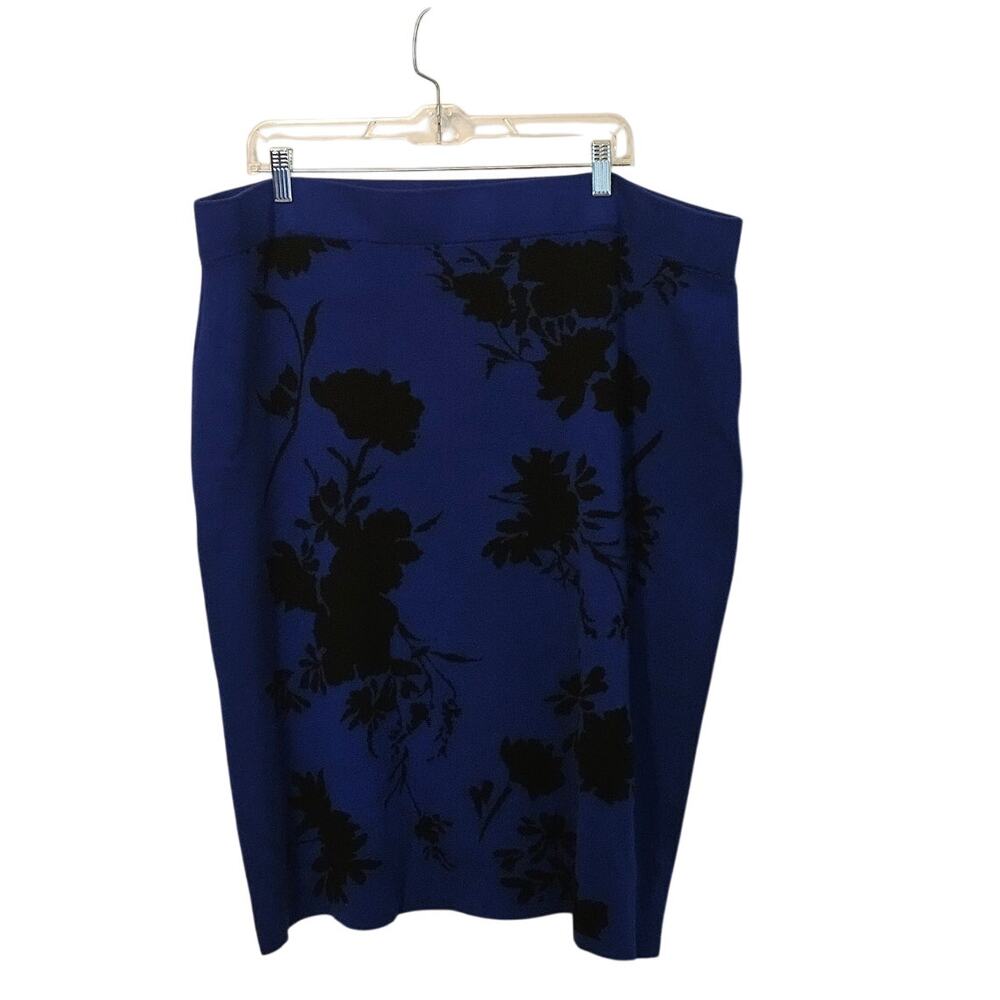 Nina Leonard Floral Sweater Pencil Skirt – Size 2X – Blue & Black Fall Floral